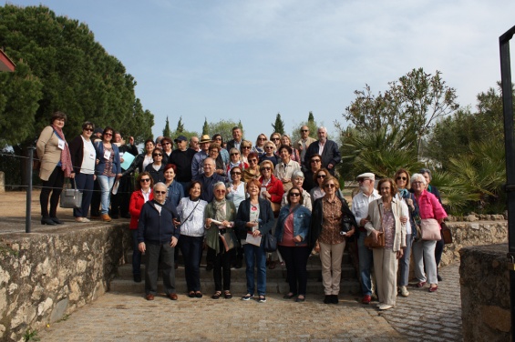 El Aula Abierta de Mayores de Tomares visita Gerena con motivo del II Encuentro Provincial