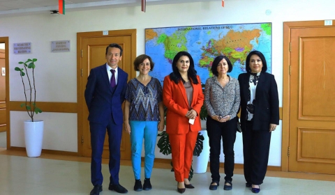 IMAGEN PRINCIPALSonia y Montse-sept25