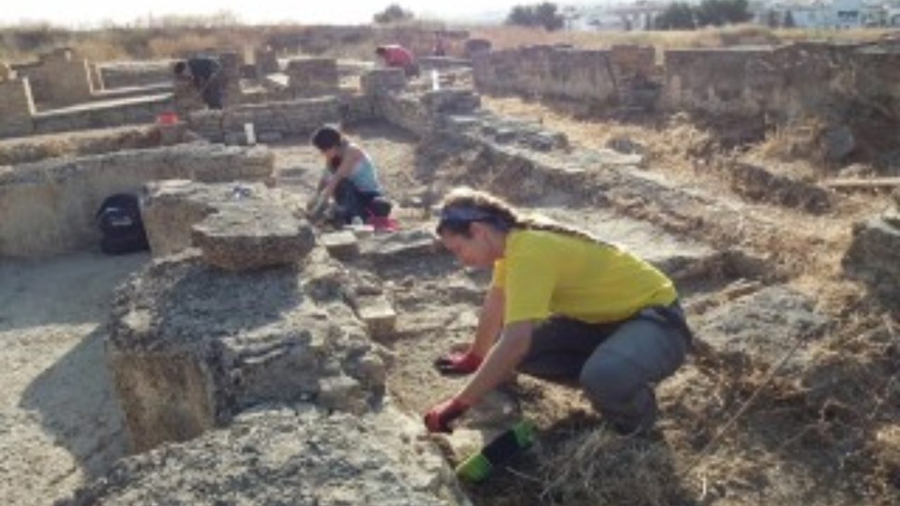 El proyecto de excavaciones arqueológicas en la casa de la Cañada Hond...