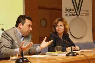 En la imagen, Elodia Hernández León y Horacio Mangas, en la apertura de las jornadas