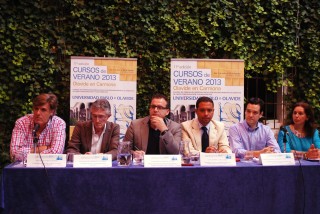 De izquierda a derecha, Javier Alés, Rafael Rodríguez, Miguel Ángel Gual, Manuel Ricardo Torres y Sandra de Soto