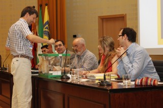 Elecciones a Defensor/a Universitario/a, Claustro del 14 de mayo de 2013