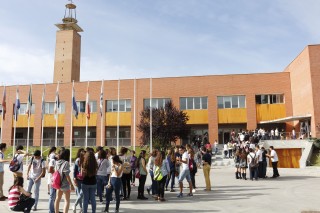 La UPO muestra a más de 1.600 alumnos de 4º de ESO de 29 centros de Sevilla y provincia su oferta de estudios y sus instalaciones