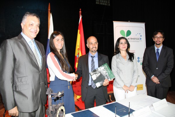 Firma del convenio entre la Fundación General de la Universidad de Salamanca y el Gobierno de Panamá