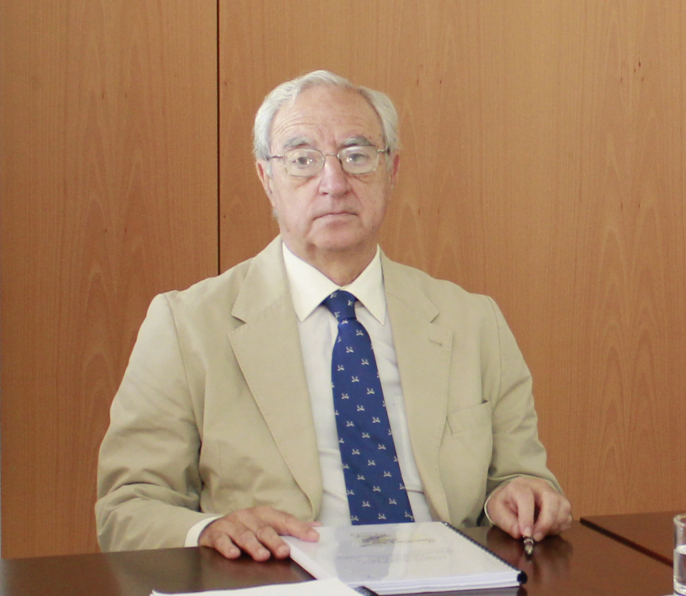 La Universidad Pablo de Olavide rinde hoy homenaje al profesor Javier  Lasarte – DUPO – Diario de la Universidad Pablo de Olavide
