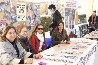 La UPO organiza todos los años el Día Internacional de las Mujeres con diversas actividades. En la imagen, stand de la Feria Movilízate del pasado año. 