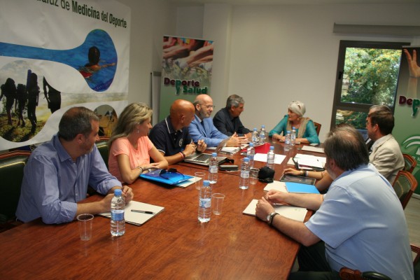 La reunión ha tenido lugar en el Centro Andaluz de Medicina del Deporte (CAMD) de Sevilla