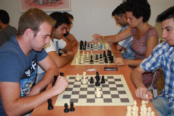 Ricardo Montecatine apuesta por la introducción del ajedrez en en todos los colegios, como una faceta más de la enseñanza.