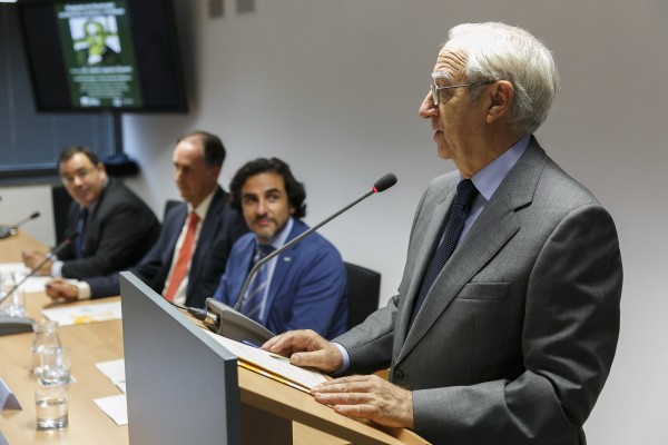 Javier Lasarte durante su conferencia de clausura