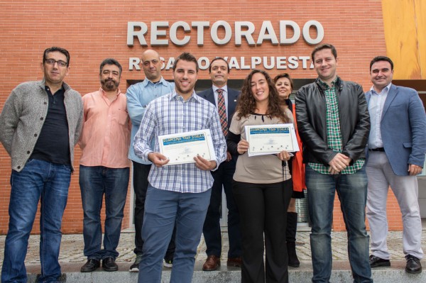 Representantes de Elegans Production (izquierda) y  BSF-Biocon (derecha) 