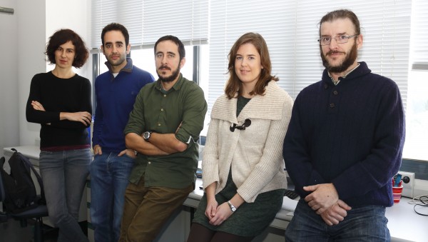 grupo de investigadores de la UPO, de izq. a dcha., Cristina Peña, Francisco Gómez, David Gallego, Inmaculada Vega y Pedro Ribera