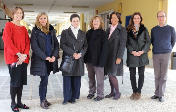 En la foto, de izquierda a derecha, Alison O'Connor, María Reyes, Mª Ángeles Conde, Pat Moore, Clementina Persaud, Elisa Alonso y Nick Strompoly. 