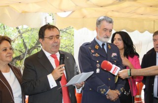 El rector Vicente Guzmán ha procedido a la lectura de un manifiesto.