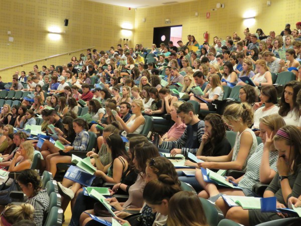 Un total de 286 estudiantes del Programa de Estudios Hispánicos comienzan sus clases en la UPO.