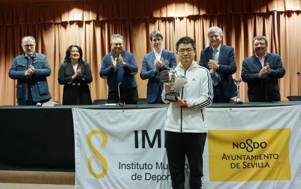 El maestro internacional chino Di Li se proclamó campeón de este torneo.