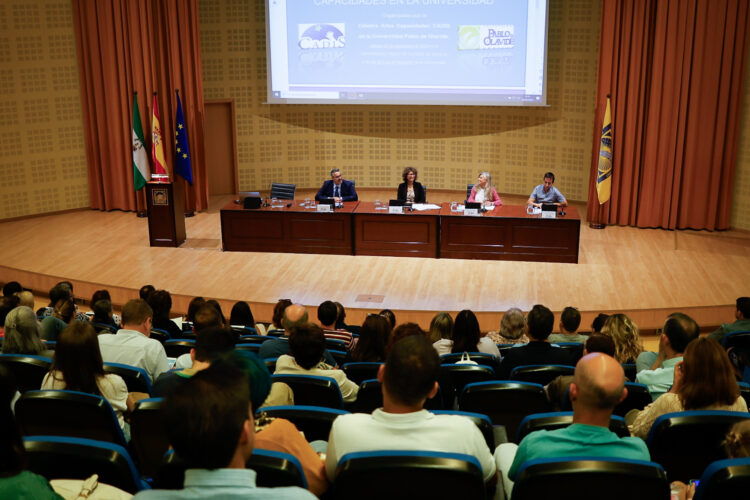 Evaristo Barrera, Laura Gómez, Teresa Fernández y Javier Ortuño en la presentación de las Jornadas