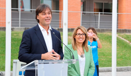 Francisco Oliva da la Bienvenida al nuevo estudiantado de la UPO