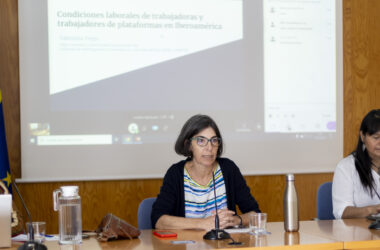 Valentina Viego, Paula Rodríguez y Pilar Cruz en la conferencia inaugural del III Ciclo