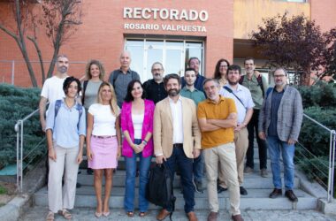 Foto de grupo de los y las participantes del workshop.