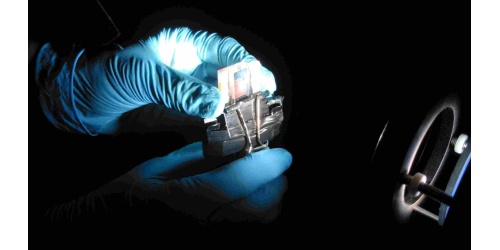 Laboratorio de Caracterización y Testado de Células Solares  Laboratorio de Caracterización y Testado de Células Solares